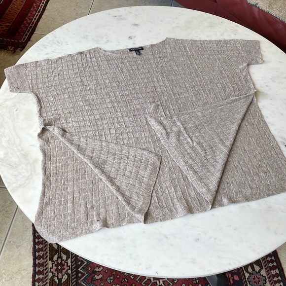 Eileen Fisher women top size P - Picture 5 of 7